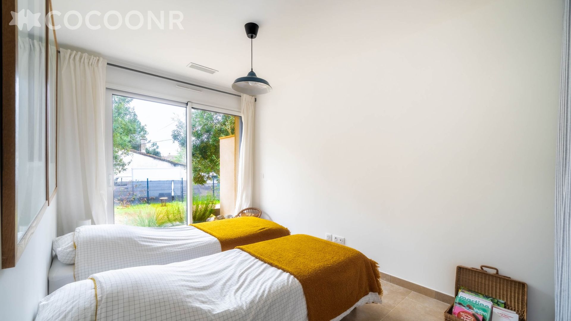 25ef8459-e6ba-4a94-bba3-ea069a75fddb